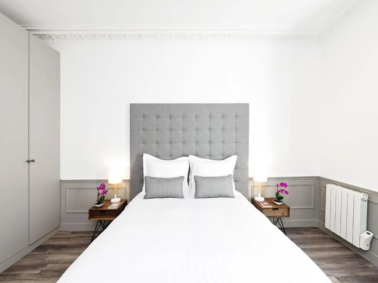 Livinparis - Luxury 3 & 4 Bedrooms Montmartre I Paris